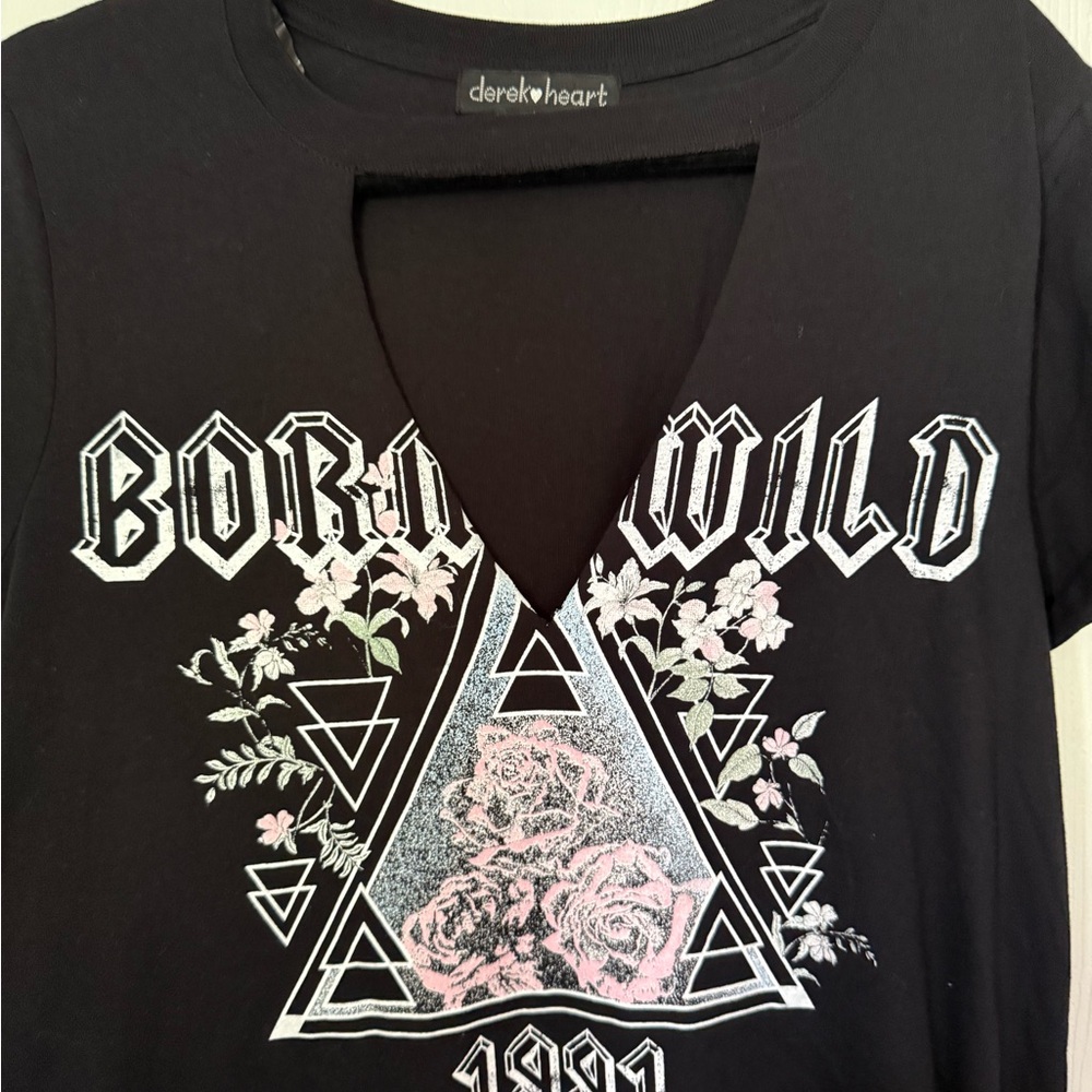 Derek Heart Black 'Born Wild' Graphic Tee